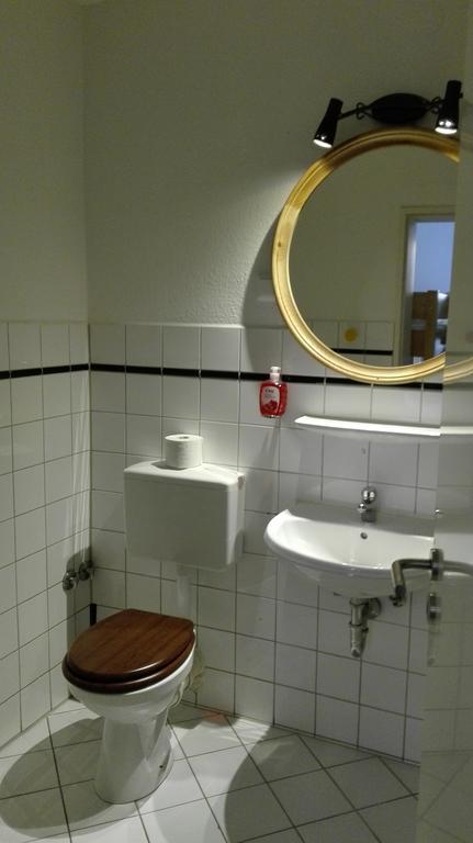 Alm Hostel Hamburg-Harburg Rum bild