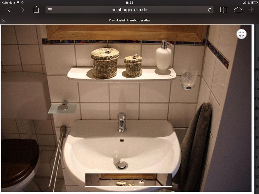 Alm Hostel Hamburg-Harburg Exteriör bild